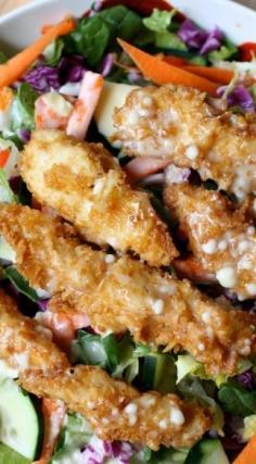 Applebees Oriental Chicken Salad (recipe) this is the BEST SALAD EVER!!!