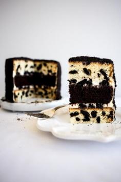 
                    
                        Cookies and Cream Crumb Cake
                    
                