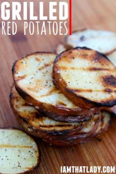 These Grilled Red Potatoes are the PERFECT side dish for your summer meal! Just make sure that you make enough, because they will go FAST!