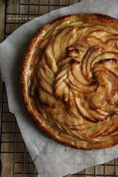 Rhubarb & apple tart ★