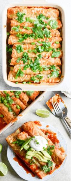 
                    
                        Our favorite Lightened Up Beef Enchiladas with 10 minute Enchilada Sauce I howsweeteats.com
                    
                
