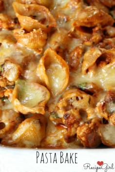 EASY Pasta Bake - Baked Turkey Pasta Shells with Cheese - RecipeGirl #pasta #recipes #noodles #recipe #healthy