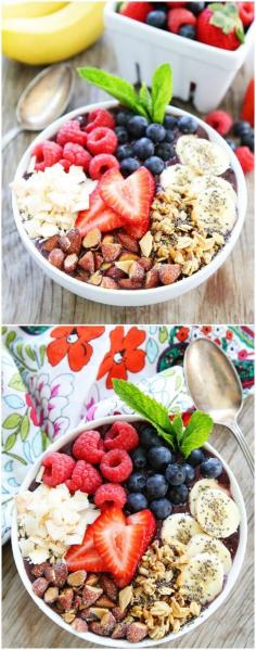 
                    
                        Berry Banana Smoothie Bowl Recipe on twopeasandtheirpo... This easy and healthy smoothie bowl is great for breakfast, snack time, or dessert!
                    
                