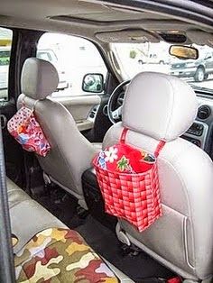 Toy Bins for the car  ALSO INSTALL A ZIPLOCK PLASTIC BAG WHILE SEWING TOGETHER AND MAKE A CAR TRASH BAG.