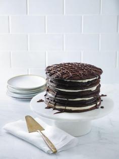 
                    
                        Black and White Pancake Cake
                    
                