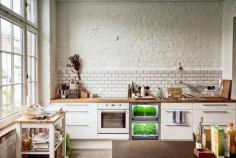 
                    
                        Urban Cultivator mini greenhouse | Gardenista
                    
                