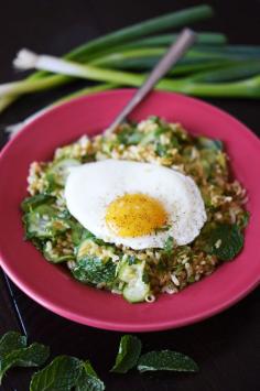 Crispy Rice Bowl with Lemongrass and a fried egg #breakfast