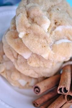 sweet tooth: White Chocolate Snickerdoodle Pudding Cookies