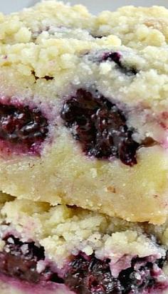 Blackberry Pie Bars... buttery shortbread crust, a creamy custard like filling, chock-full of delicious blackberries and a shortbread crumble topping!