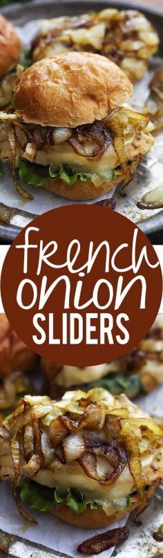 French Onion Chicken Sliders | Creme de la Crumb