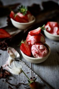 Plates and Platters: Strawberry Rhubarb icecream
