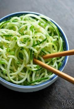 Spiral Cucumber Noodles with Sweet and Sour Dressing // healthy and refreshing! Cucumber salad