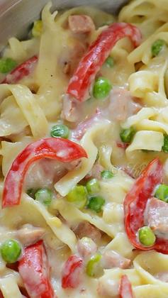 
                    
                        Pasta with Peas, Ham and Red Bell Peppers ~ Simple and delicious
                    
                