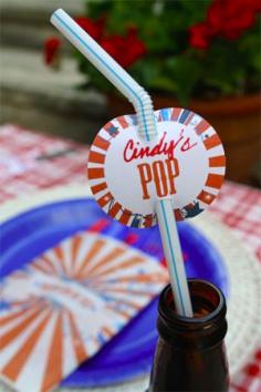 4th of July printables include these soda straw circles and holders for sparklers.