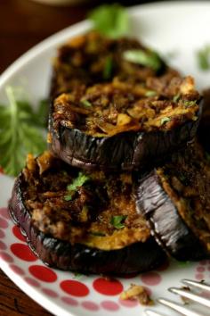 South Indian eggplant curry recipe (Photo: Andrew Scrivani for The New York Times)