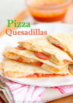 Cheesy Pizza Quesadillas | The Girl Who Ate Everything. Tastes just like a pizza, the kids loved them! Cooking the pepperoni is a must.