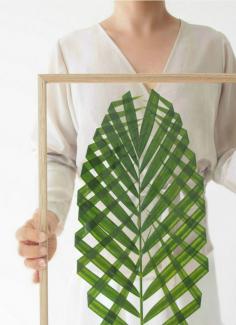 
                    
                        SUMMER DIY PROJECT: FRAMED PALM LEAF | THE STYLE FILES
                    
                
