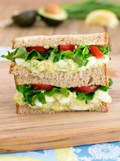 #SimplySummer and #Produceforkids Avocado Egg Salad Sandwich