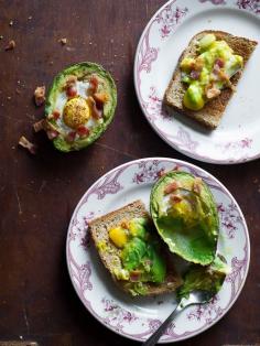 I miss Avocados. Eggs Baked in Avocado | 25 Delicious Ways To Eat Eggs For Dinner