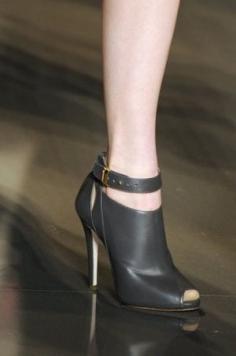 
                    
                        ellie saab shoes fall 2012 by info.tothzsuzsa
                    
                