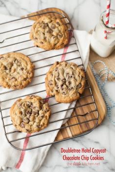 Doubletree Hotel Copycat Chocolate Chip Cookies Recipe | the little kitchen ^