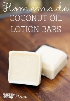 Homemade Coconut Oil Lotion Bars - Moisturize your skin without chemicals and unnatural ingredients by using homemade coconut oil lotion bars. You can customize this easy DIY recipe by substituting your favorite essential oils. These homemade coconut oil lotion bars also make great DIY gifts. #diy #beauty