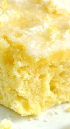 Buttermilk Lemon Cake With a Cruchy Lemon Sugar Topping... Refreshing and Super Delicous!