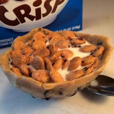 
                    
                        This Homemade Cookie Cereal Bowl is Entirely Edible #edible trendhunter.com
                    
                