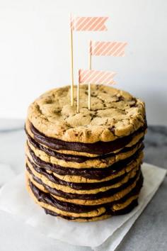 Salted Chocolate Chunk Cookie Layer Cake    Really nice recipes. Every hour.