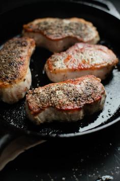 Easy Weeknight Pork Chops With Mac 'N' Cheese -- These pork chops are easy to make and easy to vacuum seal! #FoodSaver #VacuumSealer #Recipe #Pork