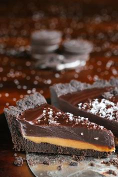 Dark Chocolate Salted Caramel Oreo Pie | Best Recipes Ever