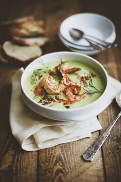 Avocado Soup with Shrimp, food styling photo