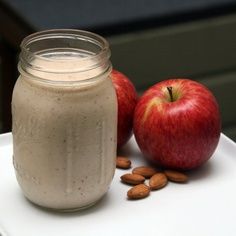 Harley Pasternak's Breakfast Smoothie Recipe  It's almost like having apple pie in a glass — except this meal will keep you full until lunch! Ingredients: 5 raw almonds 1 red apple 1 banana 3/4 cup nonfat Greek yogurt 1/2 cup nonfat milk 1/4 teaspoon cinnamon