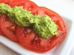 Avocado Mayonnaise: #raw #vegan #recipe | rickiheller.com