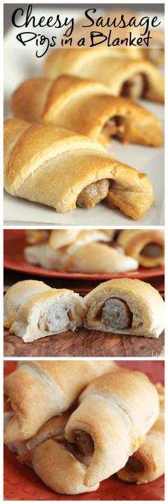 Cheesy Sausage Pigs in a Blanket ~ Flaky Crescent Rolls Stuffed with Sausage and Cheese! Quick, Easy and Perfect for Breakfast!
