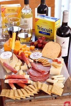 Easy tips for an unforgettable holiday wine and cheese party.