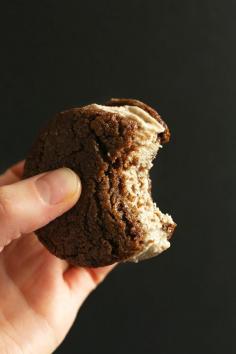 Chai Ice Cream Sandwiches with GInger Cookies | #vegan #glutenfree | minimalistbaker.com
