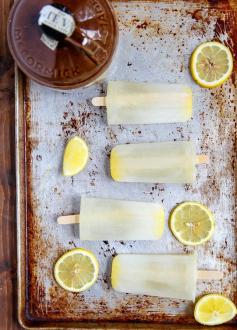 Lemonade Moonshine Popsicles | Desserts for Two