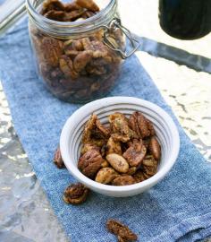 Spicy Pecan, Brazil & Fig Roasted Nuts | www.bellyrumbles.com