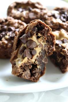 Chocolate Peanut Butter Cup Brownie Bites