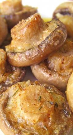 A great side dish no matter what you’re serving. Roasted Mushrooms with Garlic and Thyme. No bread crumbs needed