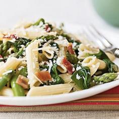 11 Quick & Healthy Dinners [featured: Penne with Asparagus, Spinach & Bacon] via Cooking Light #cleaneating #food #cooking tips #cuisine #art of cooking #recipes cooking| http://amazingcookingtips610.blogspot.com