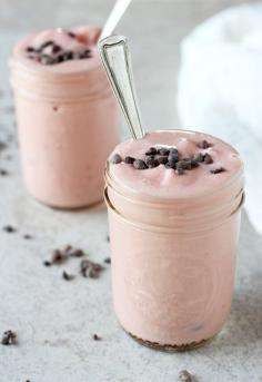 
                    
                        CREAMY WATERMELON COCONUT MILKSHAKE (DF)
                    
                