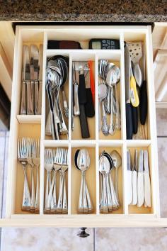 DIY Custom Wood Kitchen Utensil Drawer Organizer - great tutorial from kevinandamanda.com. I did this to my kitchen drawers - well written instructions, no surprises.