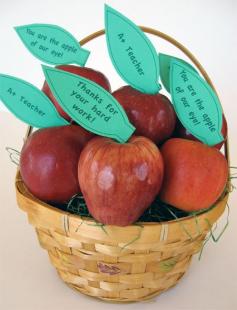 teacher appreciation week ideas | 10 Skip To My Lous Printable Leaves for a cute gift basket !