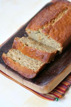"My Mom's Banana Nut Bread Recipe :: a favorite banana bread recipe that has been passed around my family for many years!"