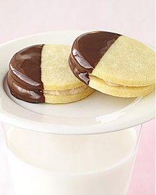 
                    
                        Chestnut cream sammich cookies from Martha
                    
                