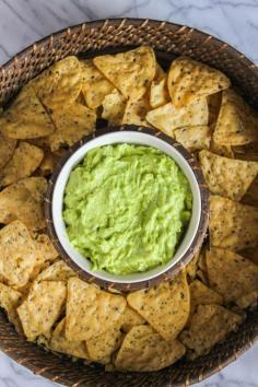 Creamy Guacamole Dip | The Chef Next Door #StonyfieldBlogger