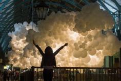 
                    
                        charles pétillon floats a cloud of 100,000 balloons inside covent garden
                    
                