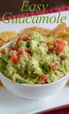 Easy Guacamole | www.AmaraOrganics.com